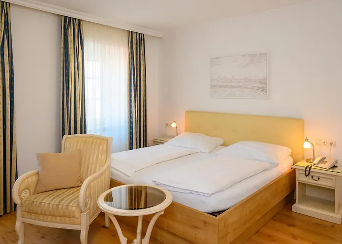 Appartement-hotel Gh Zum Goldenen Schiff Otel