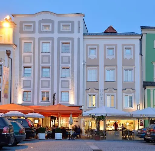 Appartement-hotel Gh Zum Goldenen Schiff Otel Enns