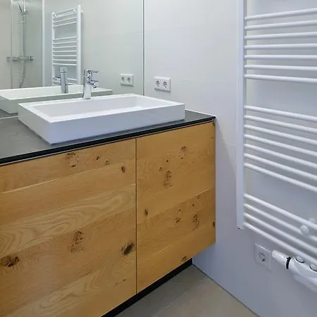 فندق Appartement-hotel Gh Zum Goldenen Schiff 3*