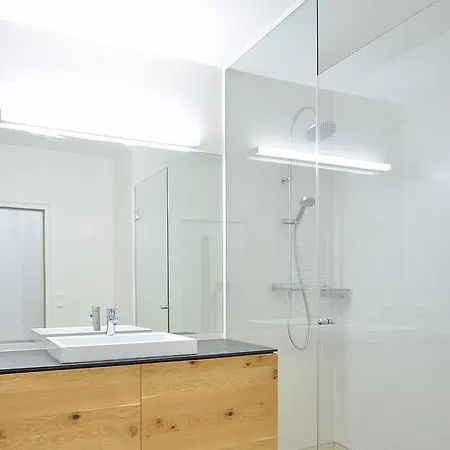 Appartement-hotel Gh Zum Goldenen Schiff فندق إنس