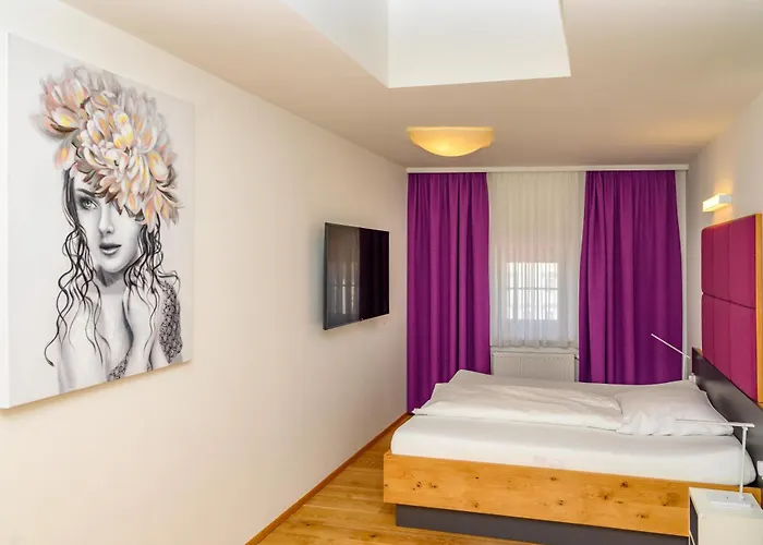 Appartement-hotel Gh Zum Goldenen Schiff 3* إنس