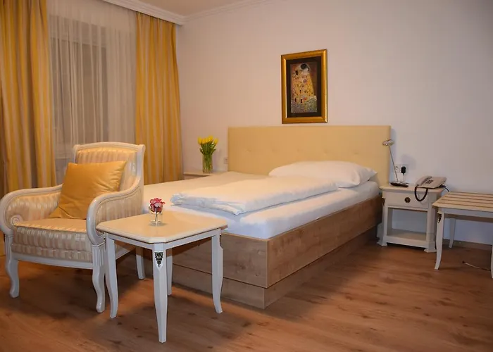 Appartement-hotel Gh Zum Goldenen Schiff فندق