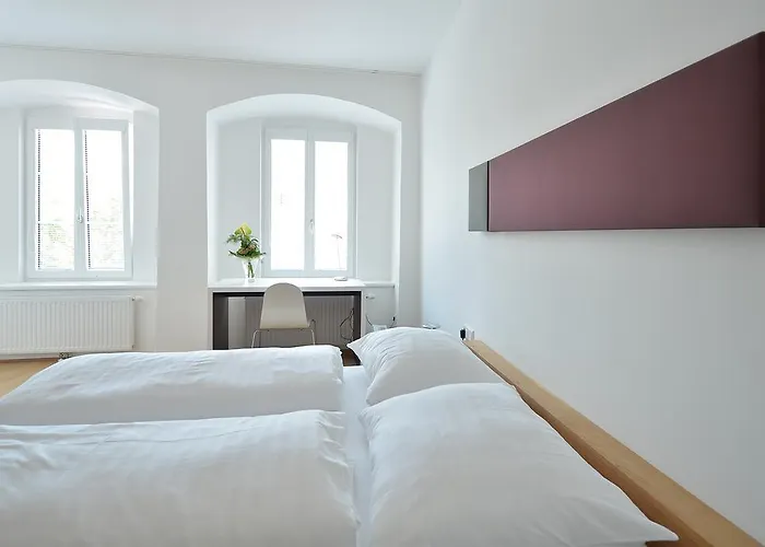 Appartement-hotel Gh Zum Goldenen Schiff 3* إنس